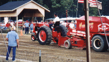 Troy_Casper_1.gif (58604 bytes)